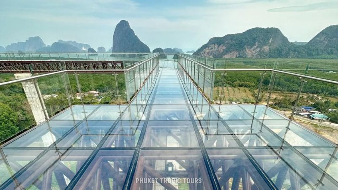 Стеклянный мост Beyond Skywalk Nangshi - фото 3